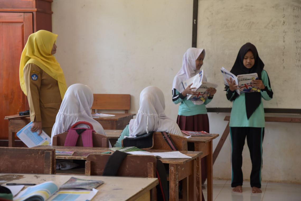 Photo Pengertian Karir Guru & Esensi Peningkatan Kompetensi Guru